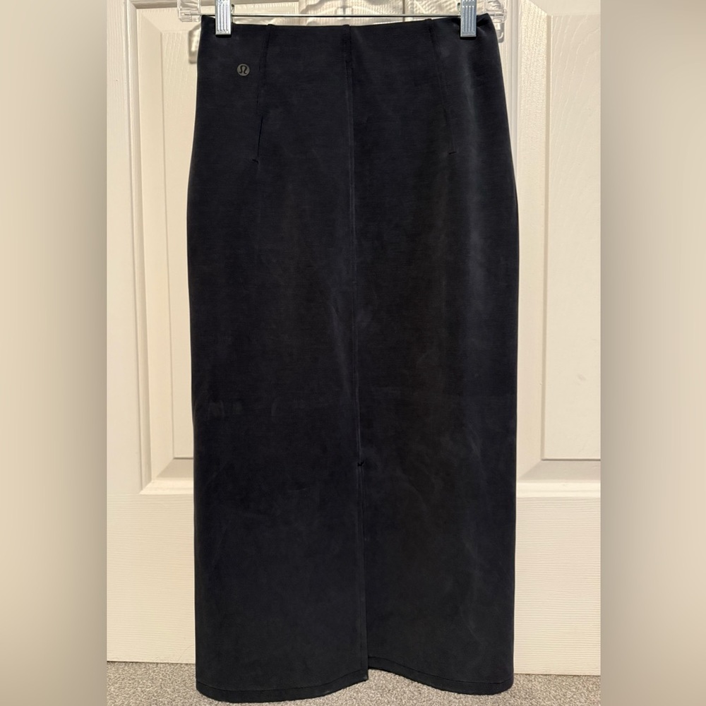 Lululemon Midi Skirt - Picture 4 of 6
